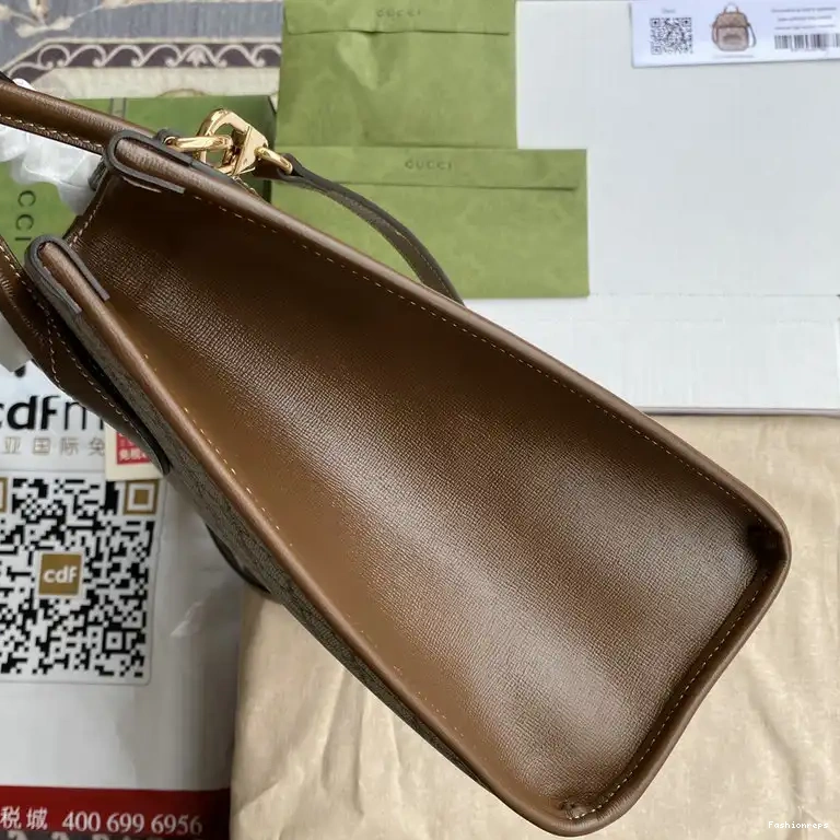Fashionrepsfam ru 2111YA0018 Bags Gucci 0819
